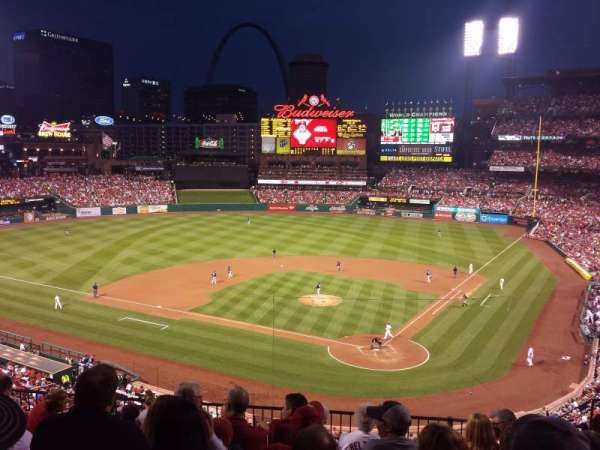 Busch Stadium, section: 252, row: 7, seat: 6