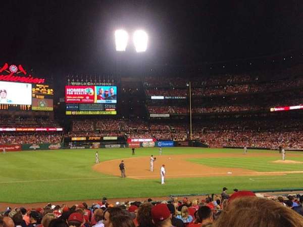 Busch Stadium, section: 160, row: 10, seat: 6