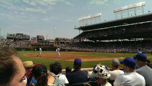 Wrigley Field, section: 9, row: 6, seat: 6