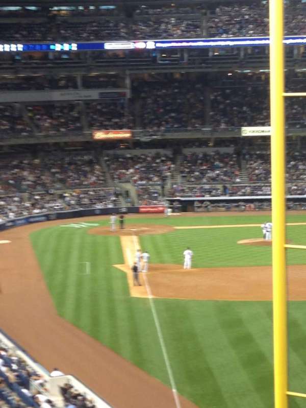 Yankee Stadium, section: Michelob ULTRA Clubhouse