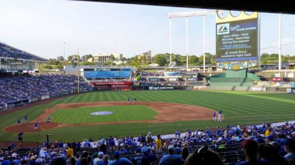 Kauffman Stadium, section: 232, row: NN, seat: 17