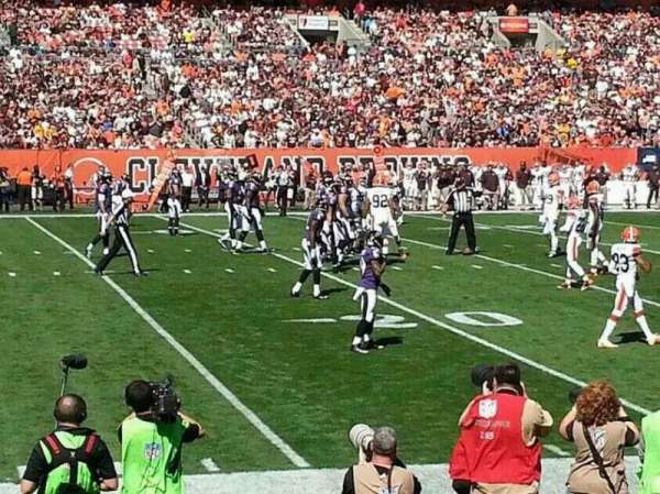 Huntington Bank Field, section: 105, row: 3, seat: 19