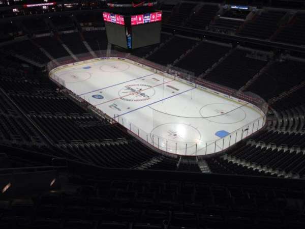 Capital One Arena, section: 405, row: M, seat: 11