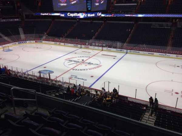 Capital One Arena, section: 202, row: F, seat: 8