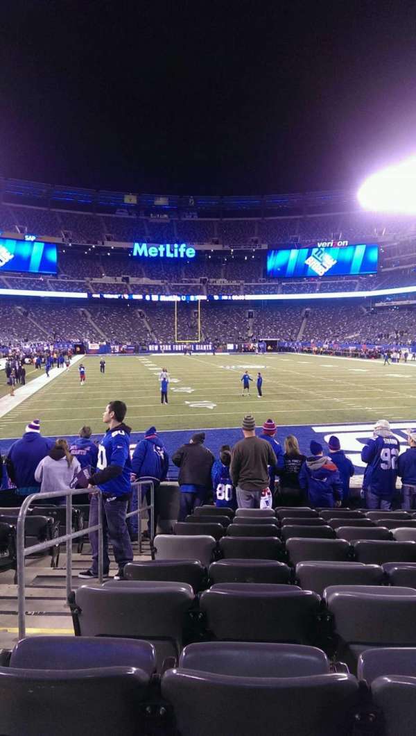 MetLife Stadium, section: 103, row: 10, seat: 21
