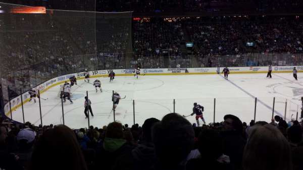 Nationwide Arena, section: 105, row: V, seat: 14