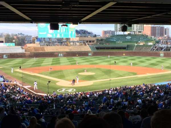 Wrigley Field, section: 218, row: 19, seat: 13