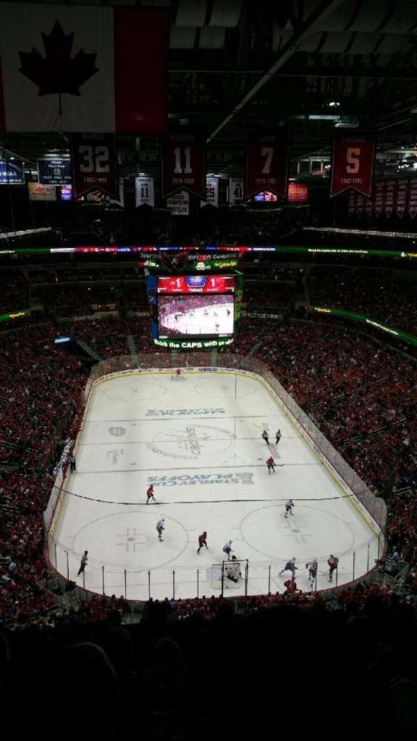 Capital One Arena, section: 408, row: K, seat: 9
