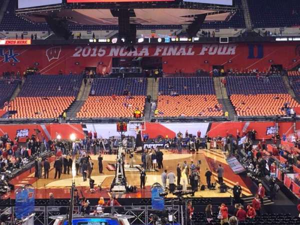 Lucas Oil Stadium, section: 126