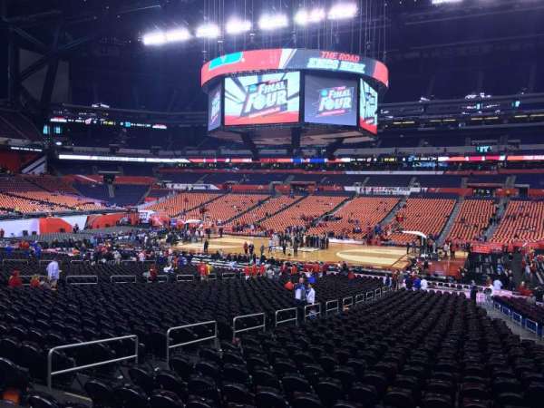 Lucas Oil Stadium, section: 138, row: PP
