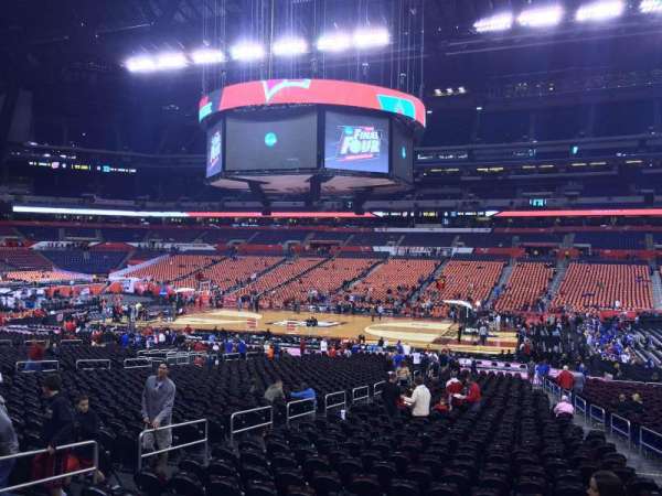Lucas Oil Stadium, section: 111, row: OO