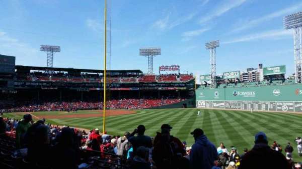 Fenway Park, section: Right Field Box 92, row: TT, seat: 5