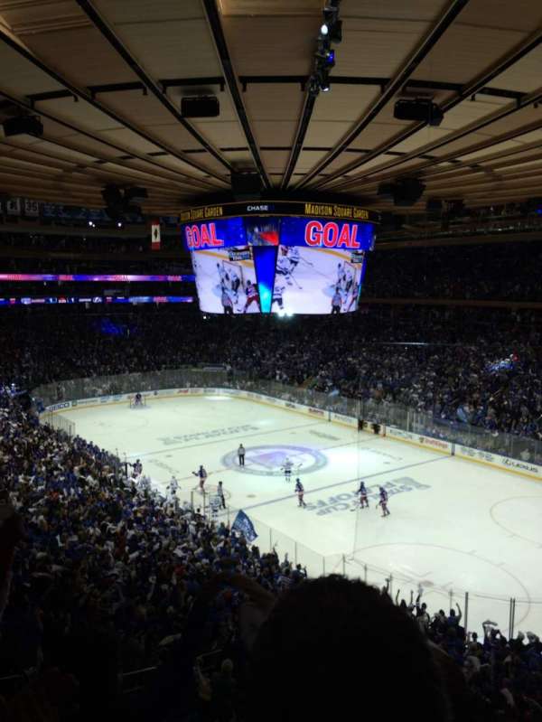 Madison Square Garden, section: 215, row: 3, seat: 5