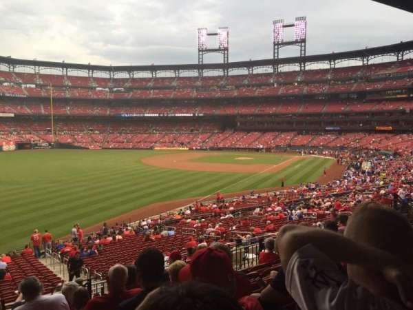 Busch Stadium, section: 167, row: 26, seat: 21