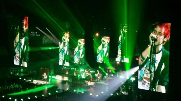 Kia Forum, section: 207, row: 6, seat: 7