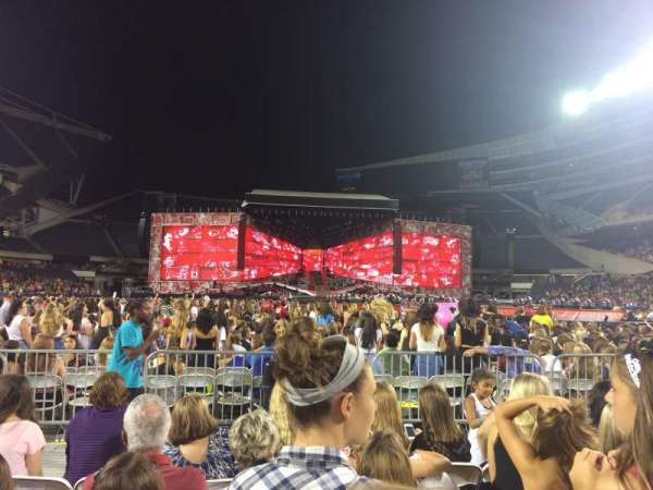 Soldier Field, section: D4, row: 6, seat: 16, 17