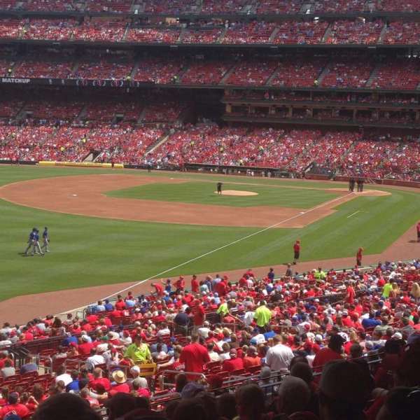 Busch Stadium, section: 167, row: 28, seat: 21