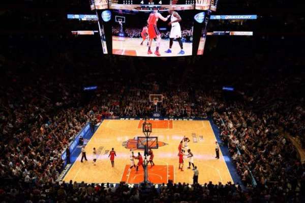 Madison Square Garden, section: 218, row: 4, seat: 1