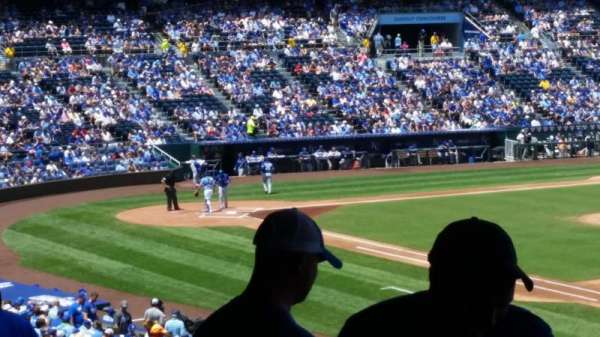 Kauffman Stadium, section: 242, row: rr, seat: 7