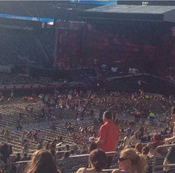 MetLife Stadium, section: 117, row: 35, seat: 13