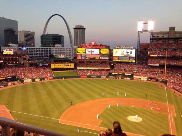 Busch Stadium, section: 354, row: 5, seat: 12