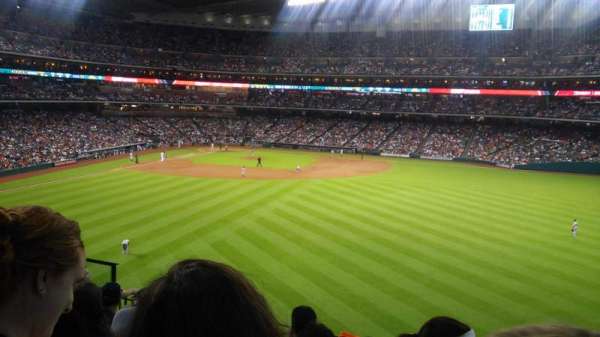 Daikin Park, section: 255, row: 6, seat: 10