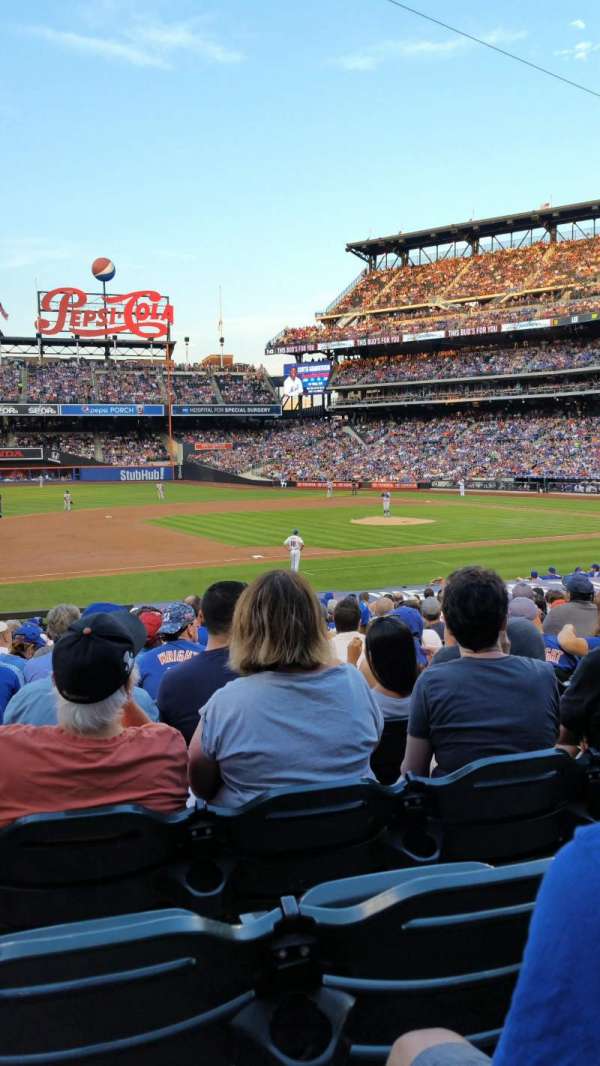 Citi Field, section: 123, row: 19, seat: 13