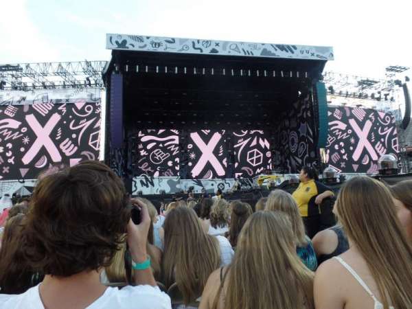 Huntington Bank Stadium, section: Floor D, row: 25, seat: 3 and 4