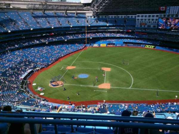 Rogers Centre, section: 518, row: 21, seat: 8