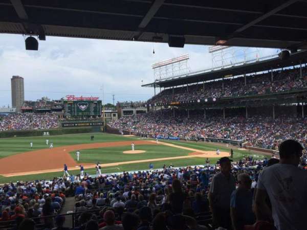 Wrigley Field, section: 210, row: 11, seat: 17