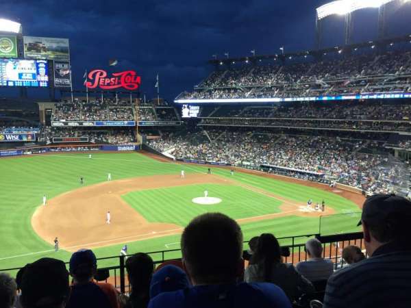 Citi Field, section: 328, row: 4, seat: 14