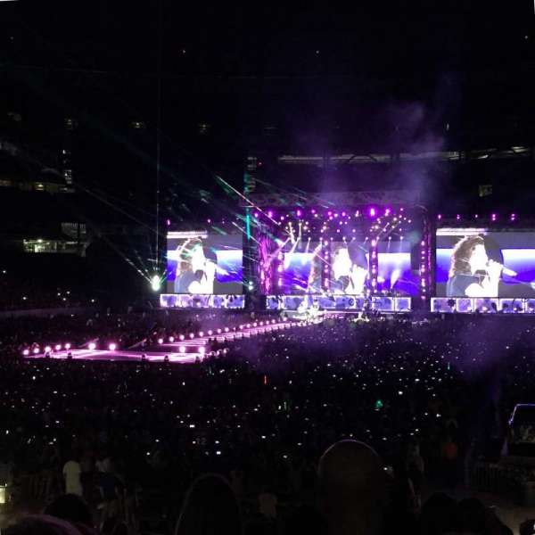 MetLife Stadium, section: 123, row: 20, seat: 18