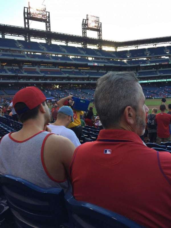 Citizens Bank Park, section: 113, row: 9, seat: 8