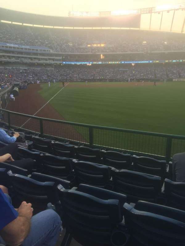 Kauffman Stadium, section: 148, row: N, seat: 13