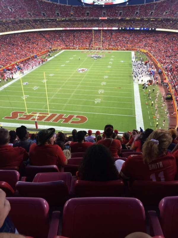 Arrowhead Stadium, section: 311, row: 10, seat: 15