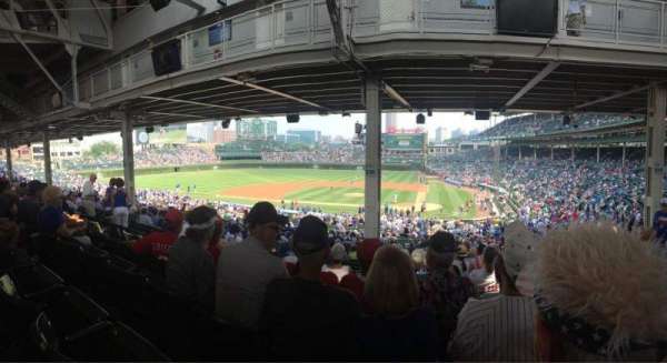 Wrigley Field, section: 214, row: 17, seat: 9