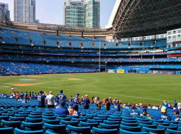 Rogers Centre, section: 113AR, row: 29, seat: 13