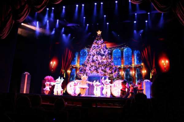 Radio City Music Hall, section: Orchestra 3, row: HH, seat: 314
