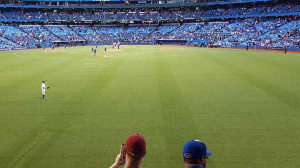 Rogers Centre, section: 142R, row: 4, seat: 2