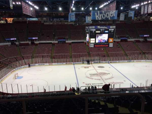 Joe Louis Arena, section: 223, row: 15, seat: 3