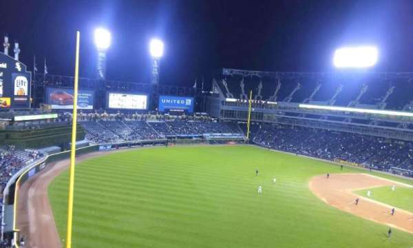Rate Field, section: 552, row: 2, seat: 15