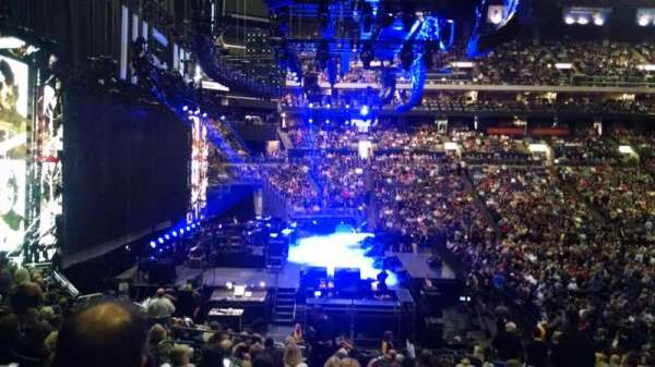 Nationwide Arena, section: 117, row: V, seat: 6