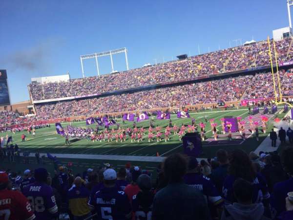 Huntington Bank Stadium, section: 133, row: 16