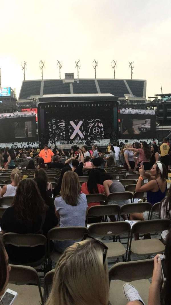 Lincoln Financial Field, section: Floor 14, row: 14, seat: 9