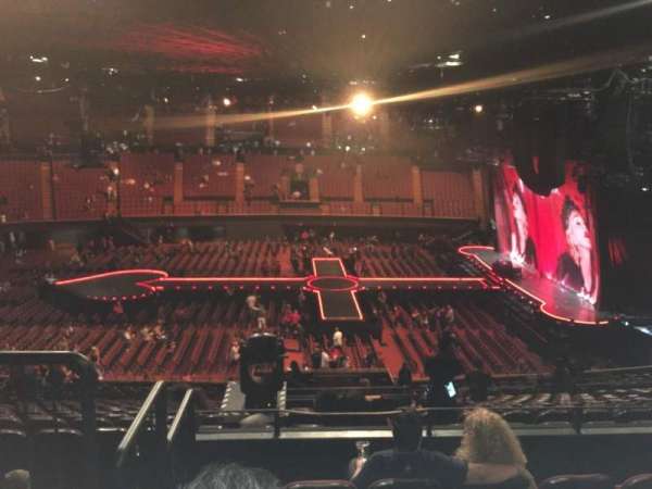 Kia Forum, section: 209, row: 5, seat: 5
