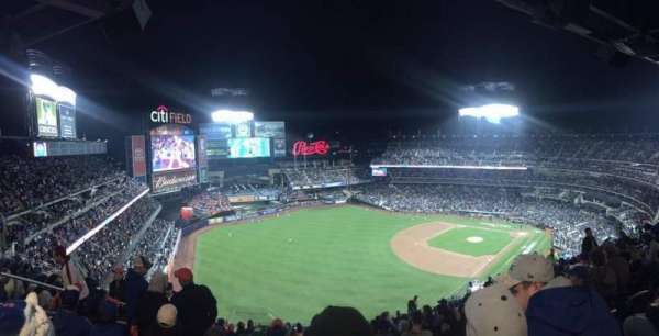 Citi Field, section: 527, row: 16, seat: 18