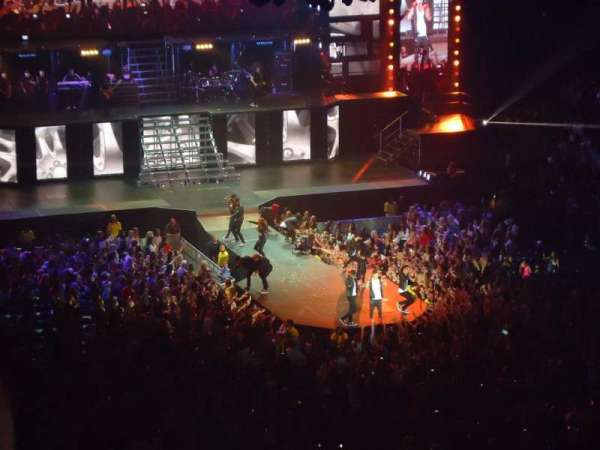 Scotiabank Arena, section: 305, row: 4, seat: 5