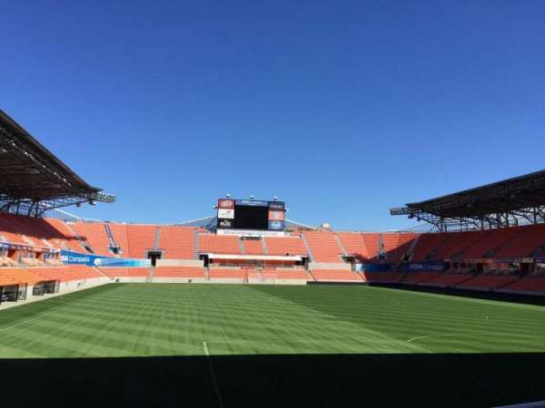 Shell Energy Stadium, section: 138, row: e, seat: 15