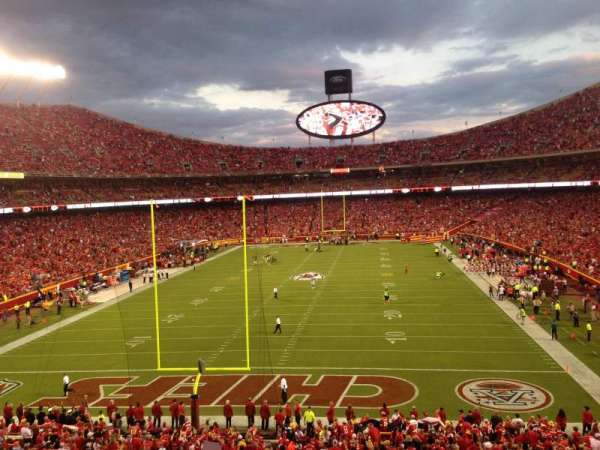 Arrowhead Stadium, section: 235, row: 1, seat: 8