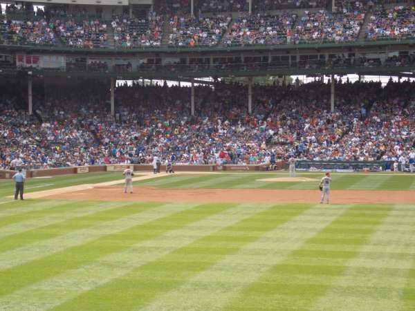 Wrigley Field, section: 512, row: 4